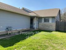 608 Greenlawn Blvd - Photo 1 of 1