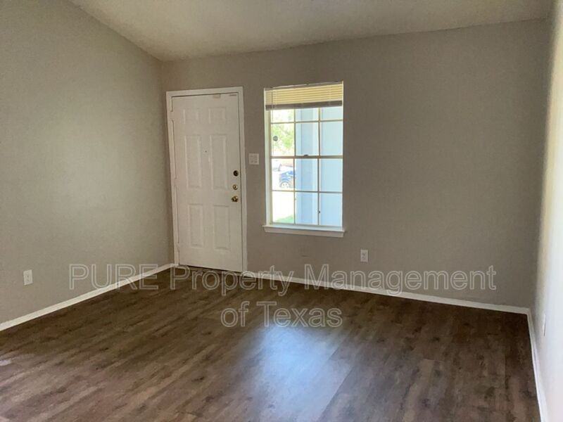 608 Greenlawn Blvd - Photo 6 of 27