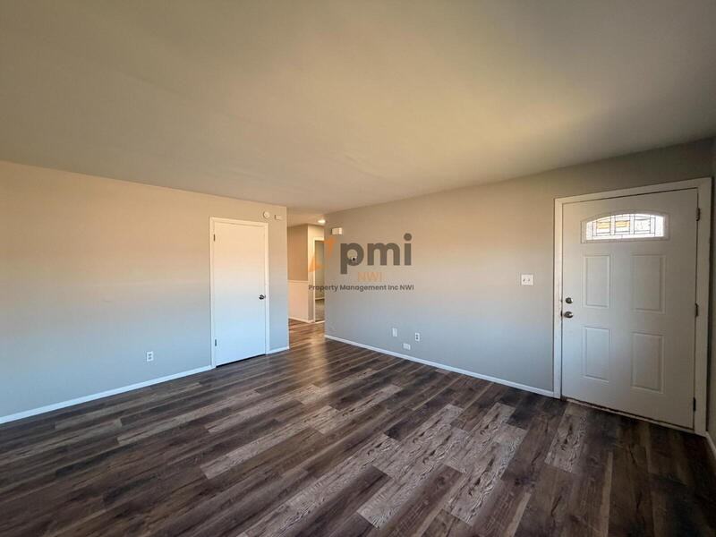 5469 Aspen Ave - Photo 3 of 15