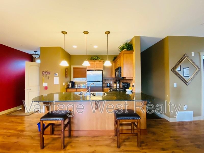 1795 Country Club Dr #109 - Photo 6 of 17