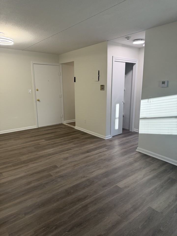 Cambridge Rd. & Locust St #B5 - Photo 3 of 10