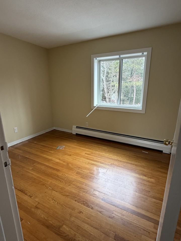 Main St #11 - Photo 6 of 8