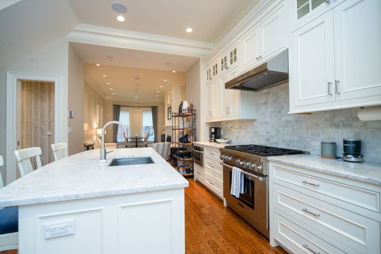 126 W Concord St #1 - Photo 2 of 47