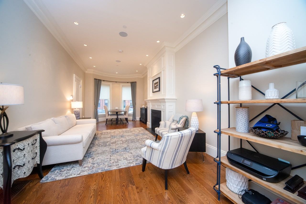 126 W Concord St #1 - Photo 6 of 47