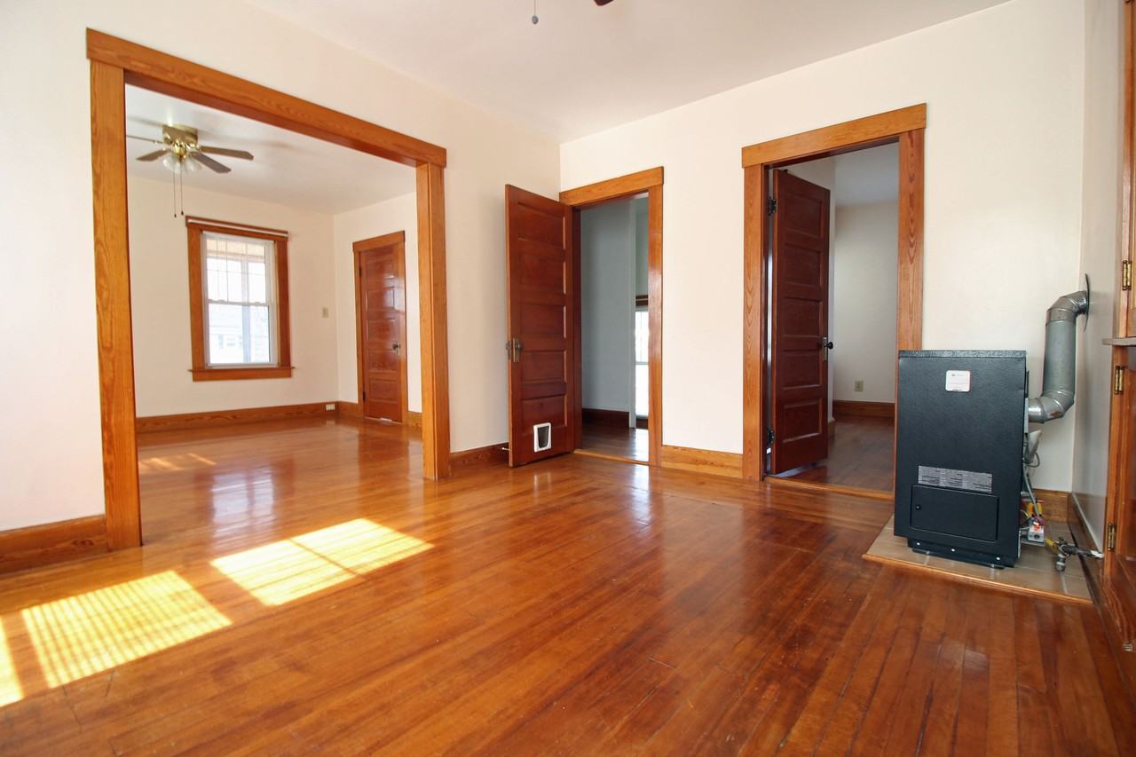 81 Greeley St #2 - Photo 4 of 8