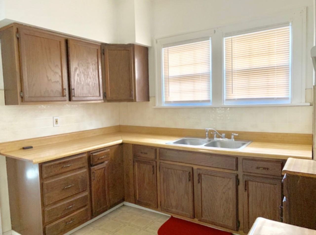 1486 Schuyler Rd - Photo 3 of 6