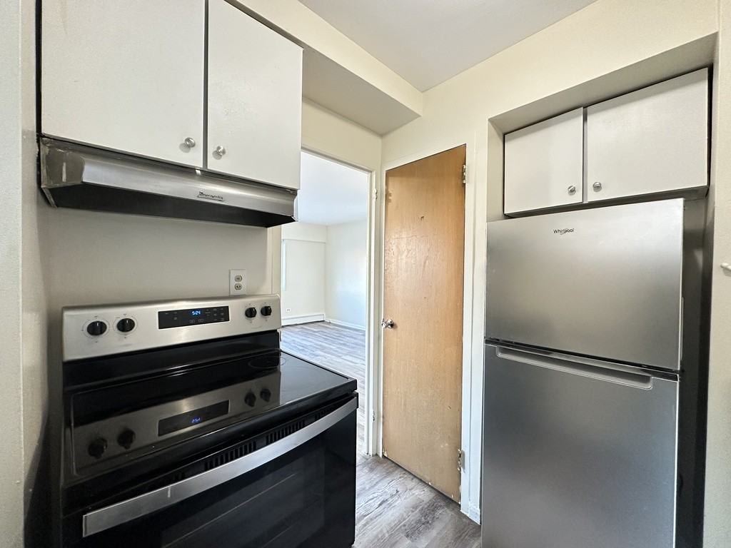 1400 400 Chicago Ave. #D802 - Photo 3 of 20