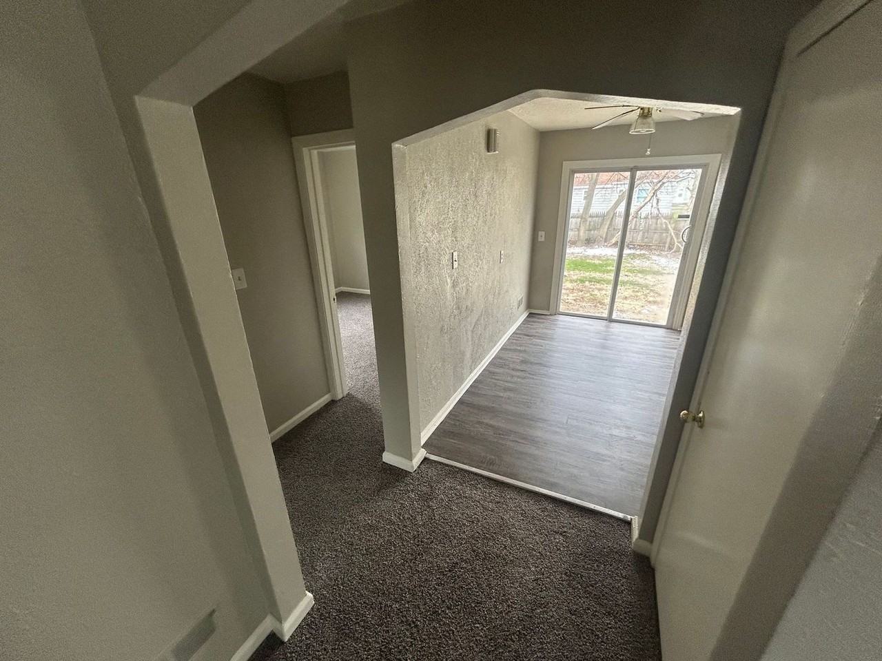 3308 Blackstone Dr - Photo 3 of 12