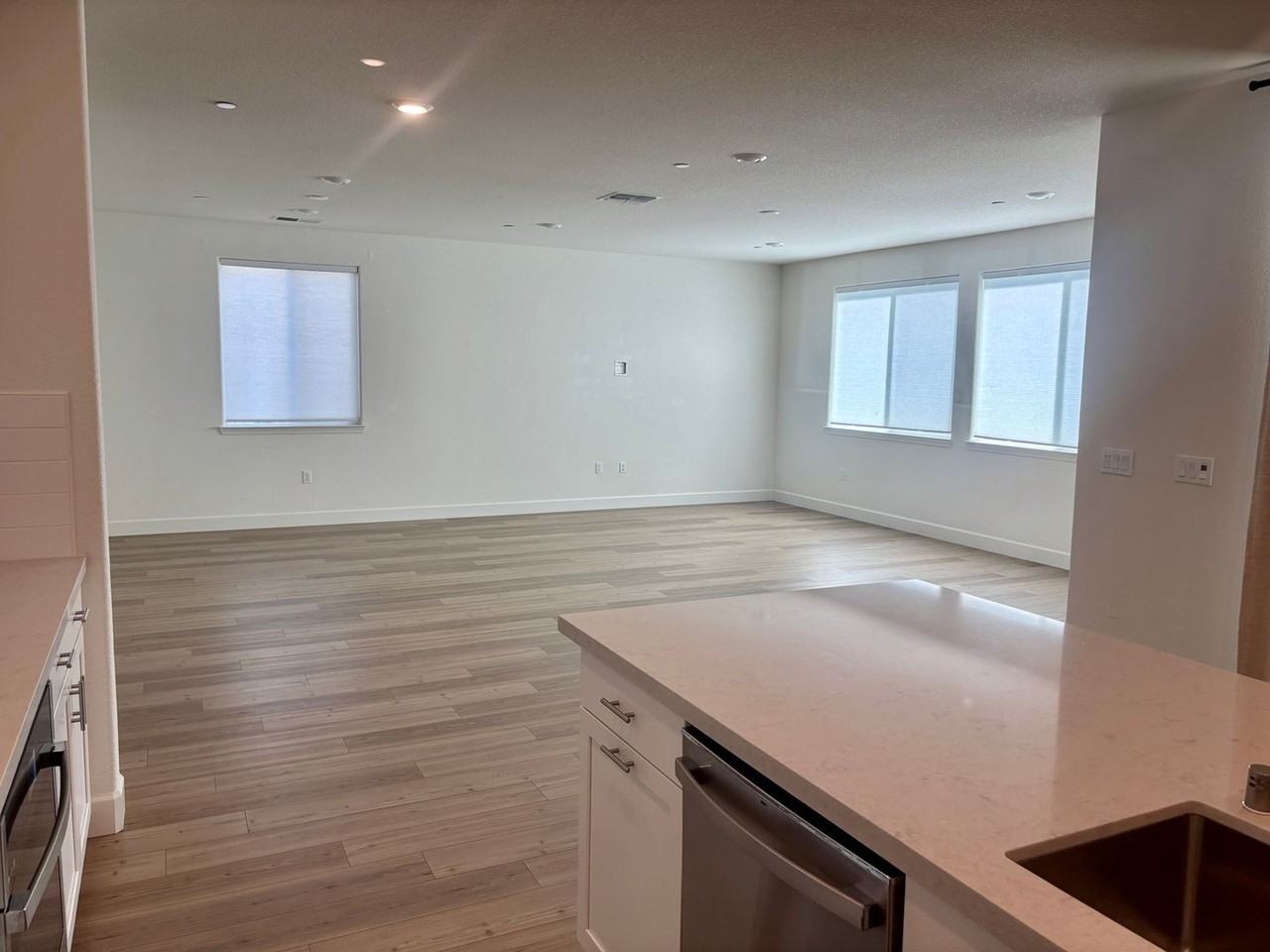 3854 Watermist Way - Photo 7 of 17