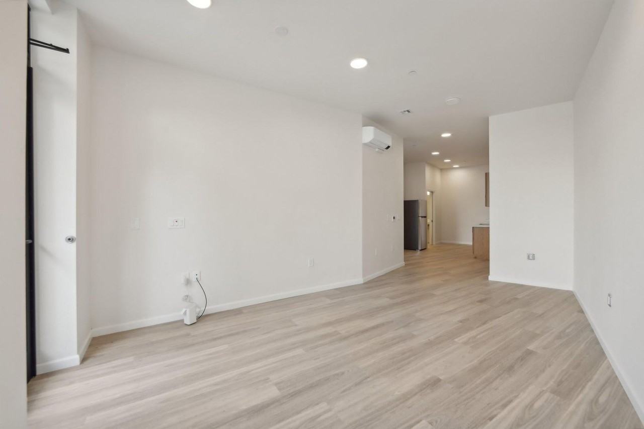 The Shattuck - Photo 2 of 13