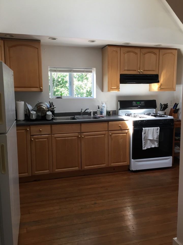 9 Chestnut Ln #3 - Photo 2 of 7