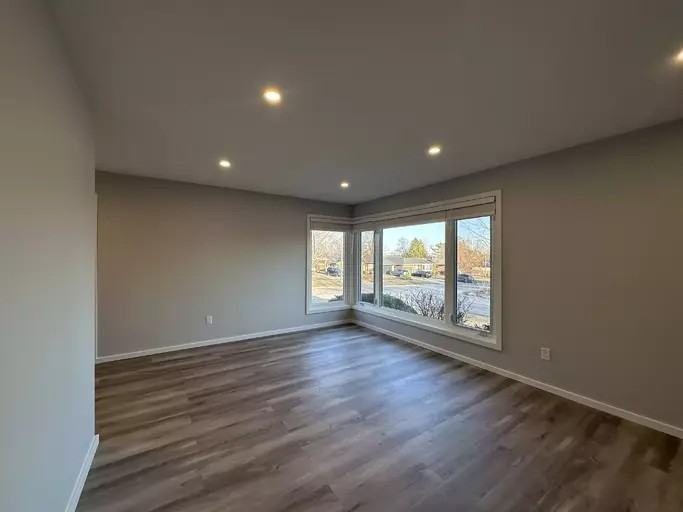 1382 Leighton Rd - Photo 7 of 30