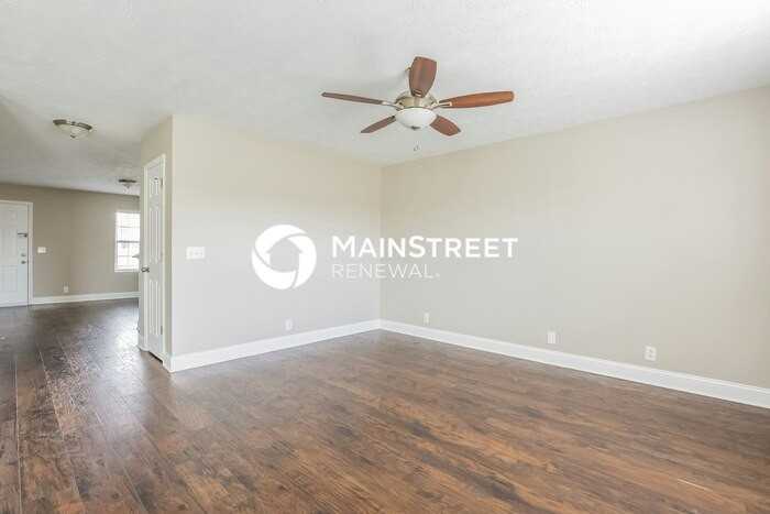 1769 Antebellum Dr - Photo 2 of 15