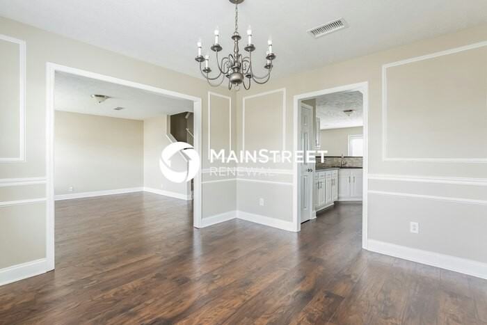 1769 Antebellum Dr - Photo 4 of 15