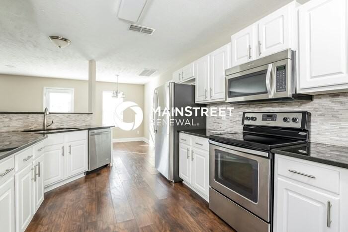 1769 Antebellum Dr - Photo 6 of 15