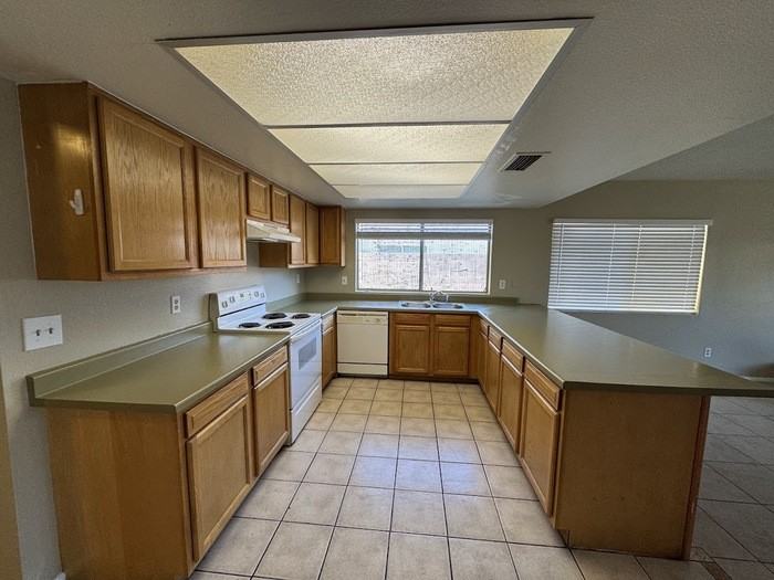 5339 W Yucca St - Photo 6 of 38