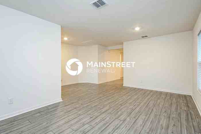 2006 Maple Ln - Photo 7 of 16