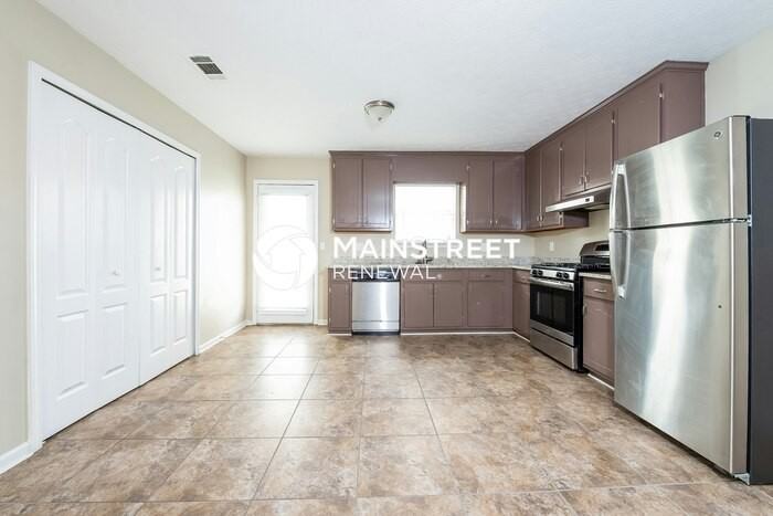 845 Rock Shoals Ct - Photo 7 of 15