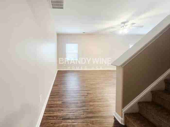 9531 Weikert Rd - Photo 3 of 48