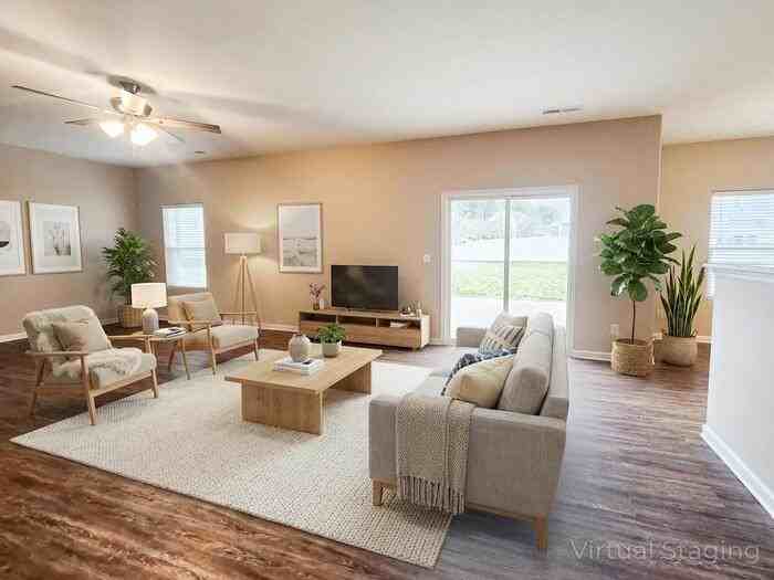 9531 Weikert Rd - Photo 4 of 48