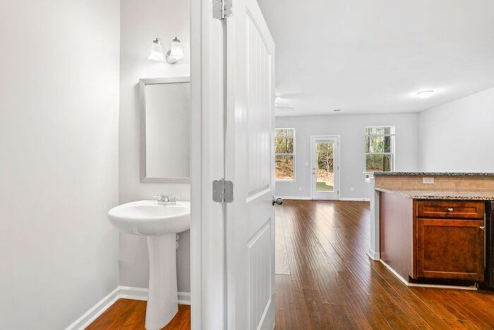 5872 Taka Ln - Photo 5 of 26