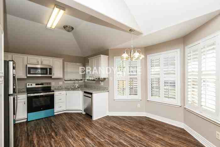 4804 Deal Dr - Photo 7 of 24