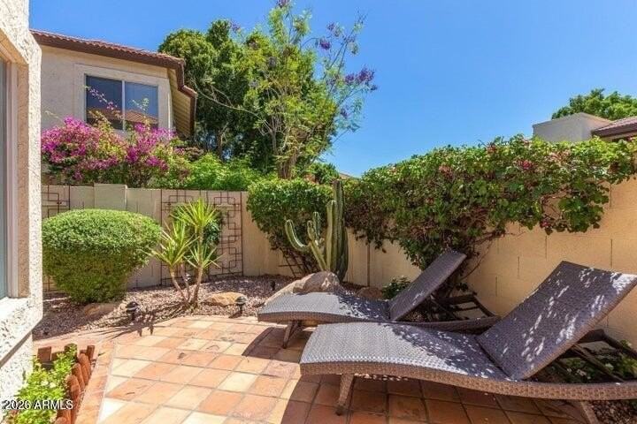 8841 S 51st St Unit 1 - Photo 7 of 50