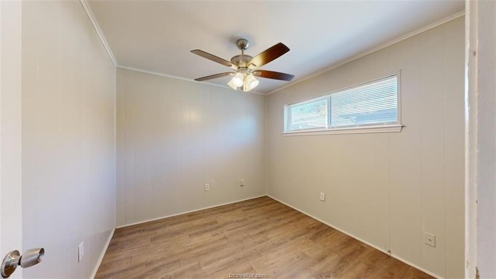 208 Lynn Dr Apt B - Photo 5 of 9