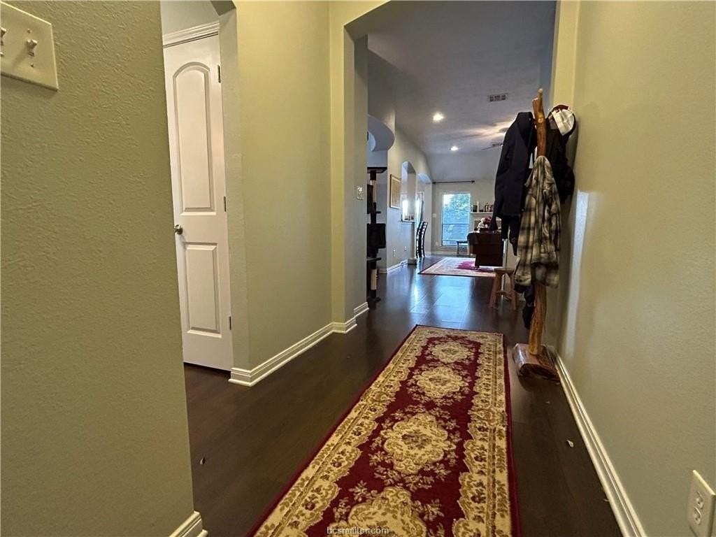 2071 Mountain Wind Loop - Photo 2 of 18