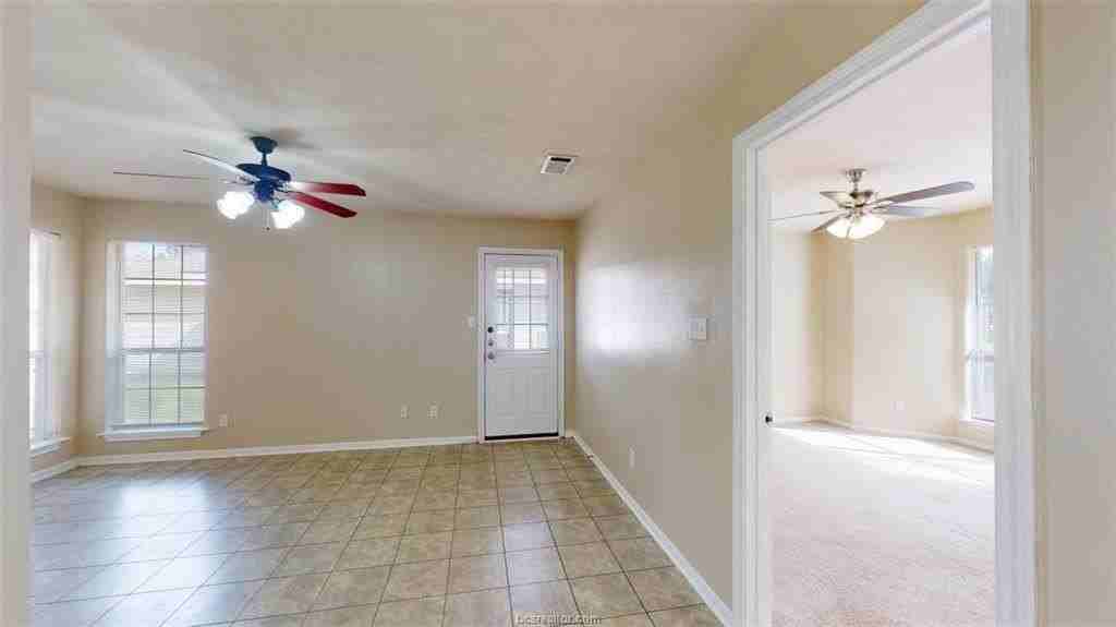 1141 Oney Hervey Dr - Photo 4 of 23