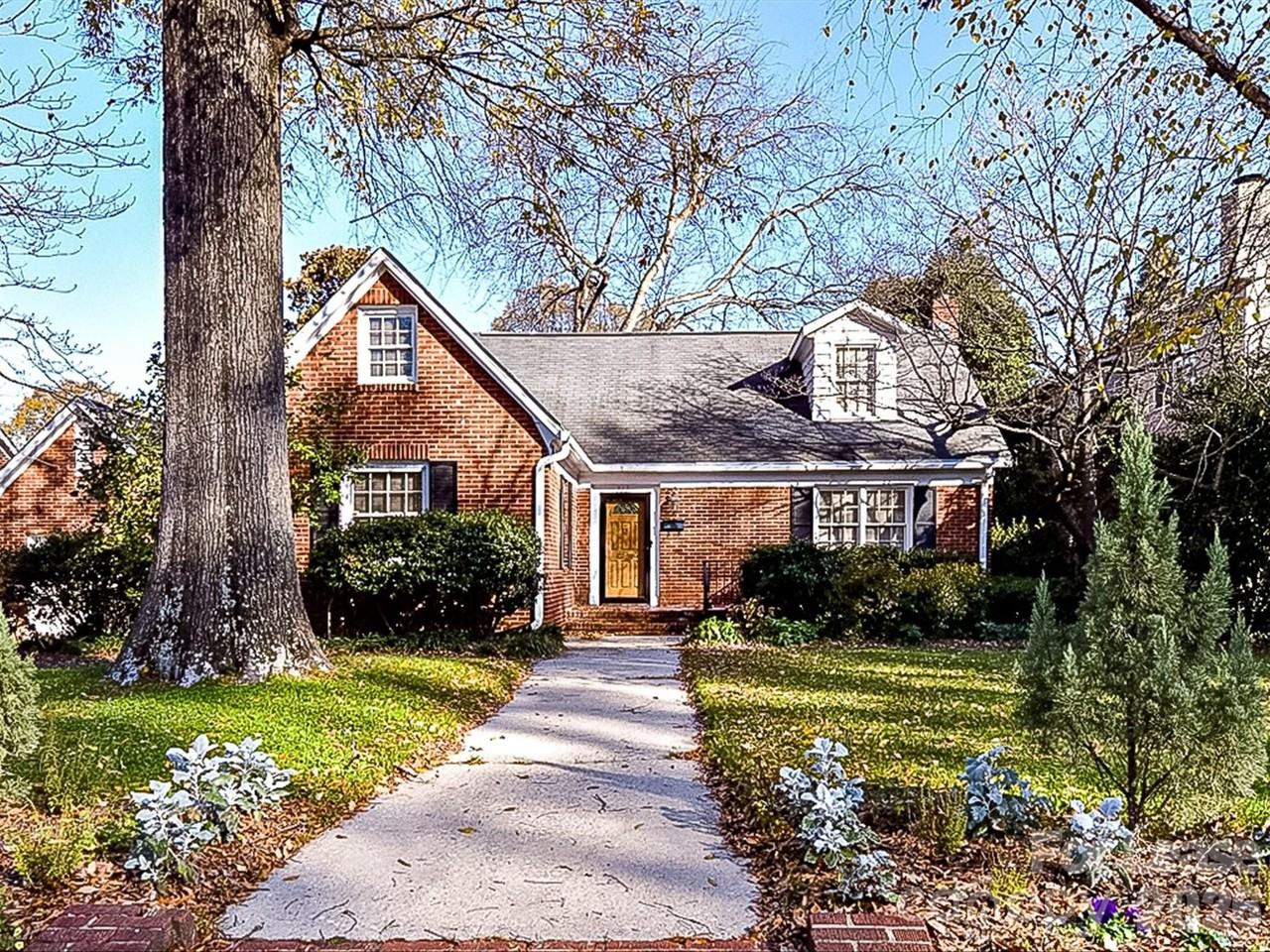 711 Mt Vernon Ave - Photo 5 of 45