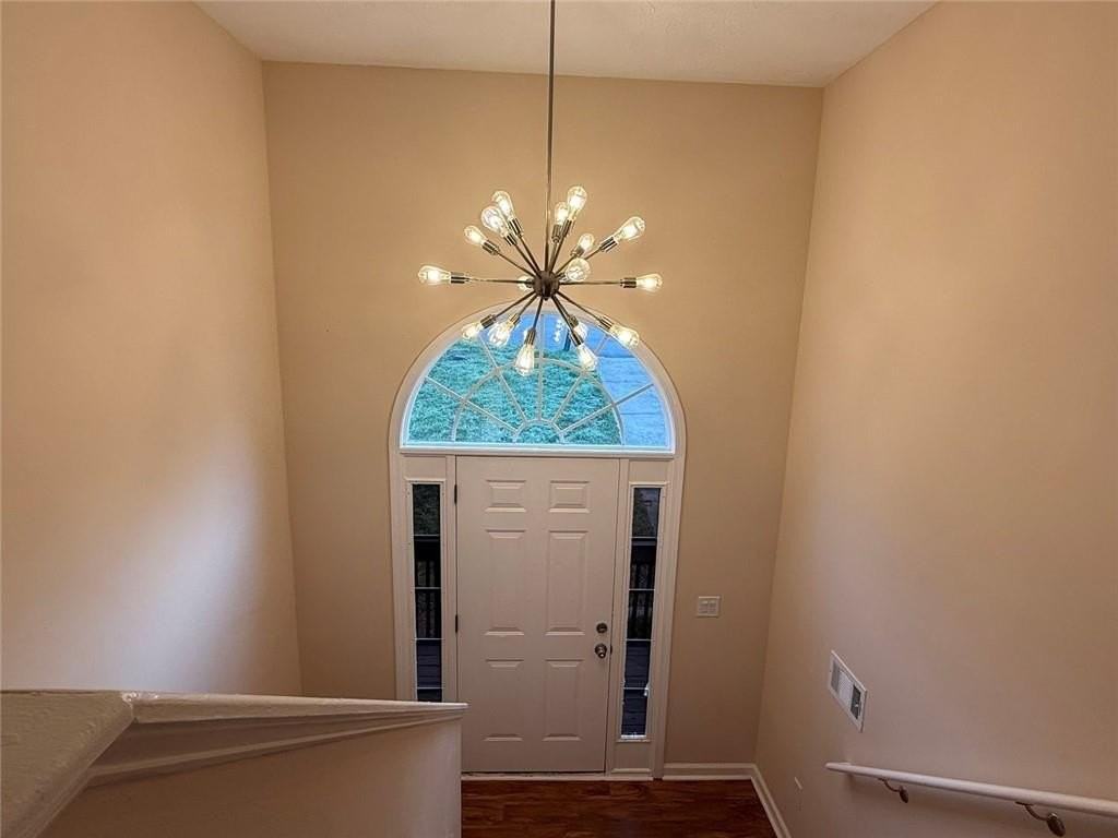 175 River North Ct - Photo 2 of 24