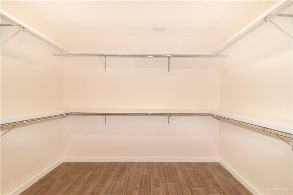 2101 Providence Ave - Photo 5 of 11