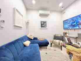 978 Kent Ave #3B - Photo 1 of 1