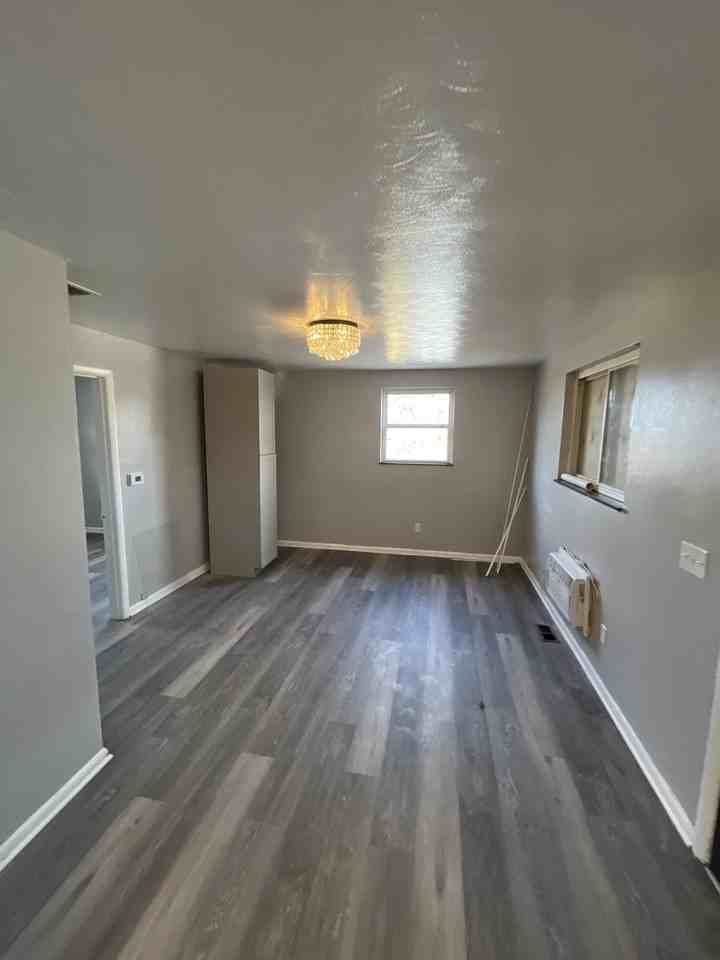 2257 Hepburn Avenue - Photo 4 of 6