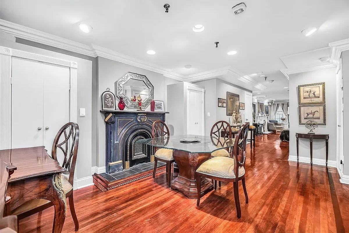 163 E 71st St #1C - Photo 4 of 7