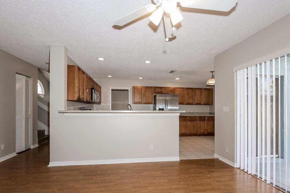 1027 Aviary Rd - Photo 5 of 16