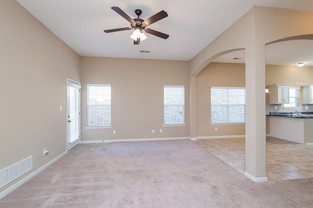 7879 Ridgedale Dr - Photo 2 of 15