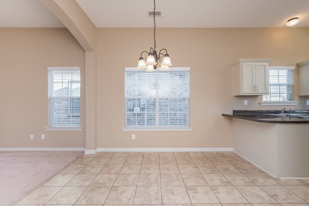 7879 Ridgedale Dr - Photo 5 of 15