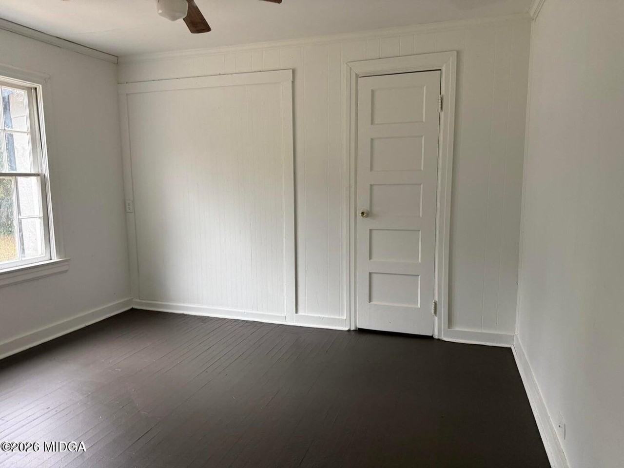 1260 Auburn Dr - Photo 2 of 4