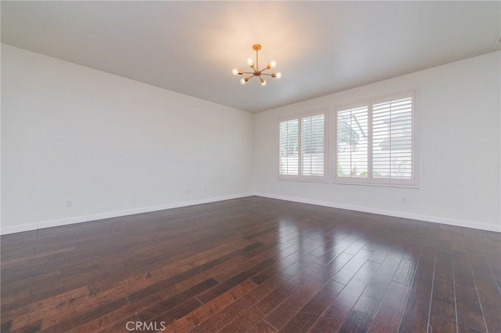 5774 Meeker Dr - Photo 5 of 48