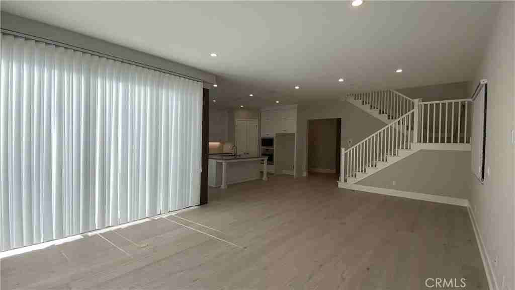 218 Fiore - Photo 6 of 30