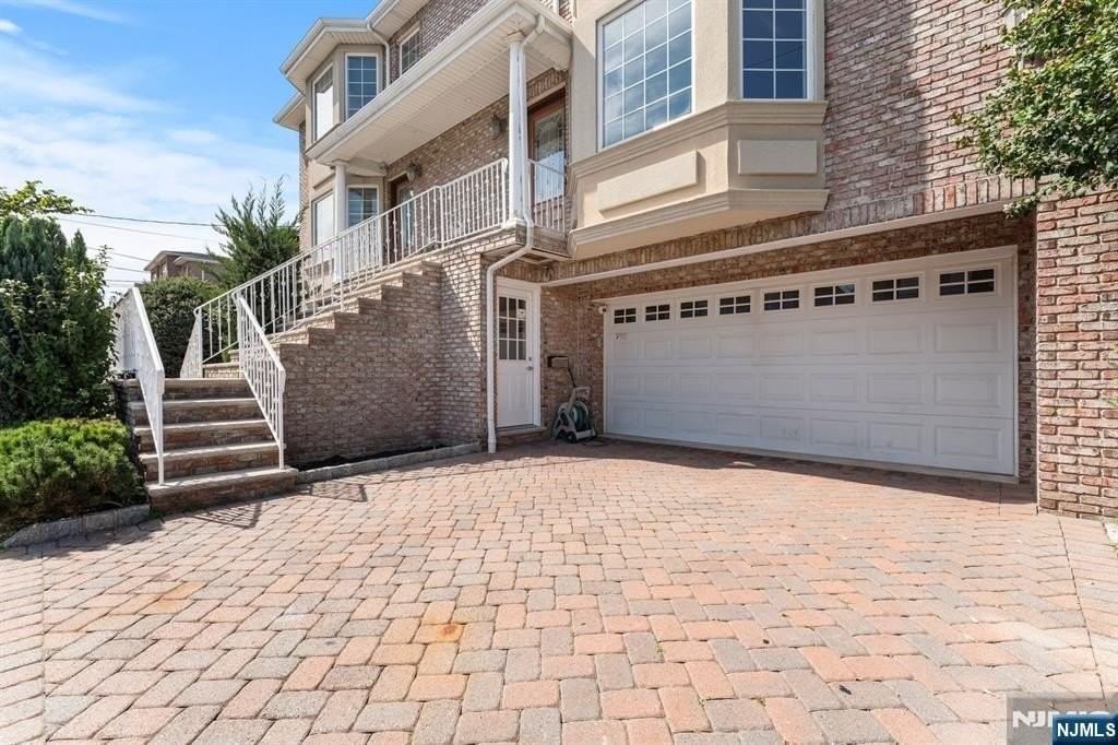 48 E Central Blvd - Photo 5 of 41