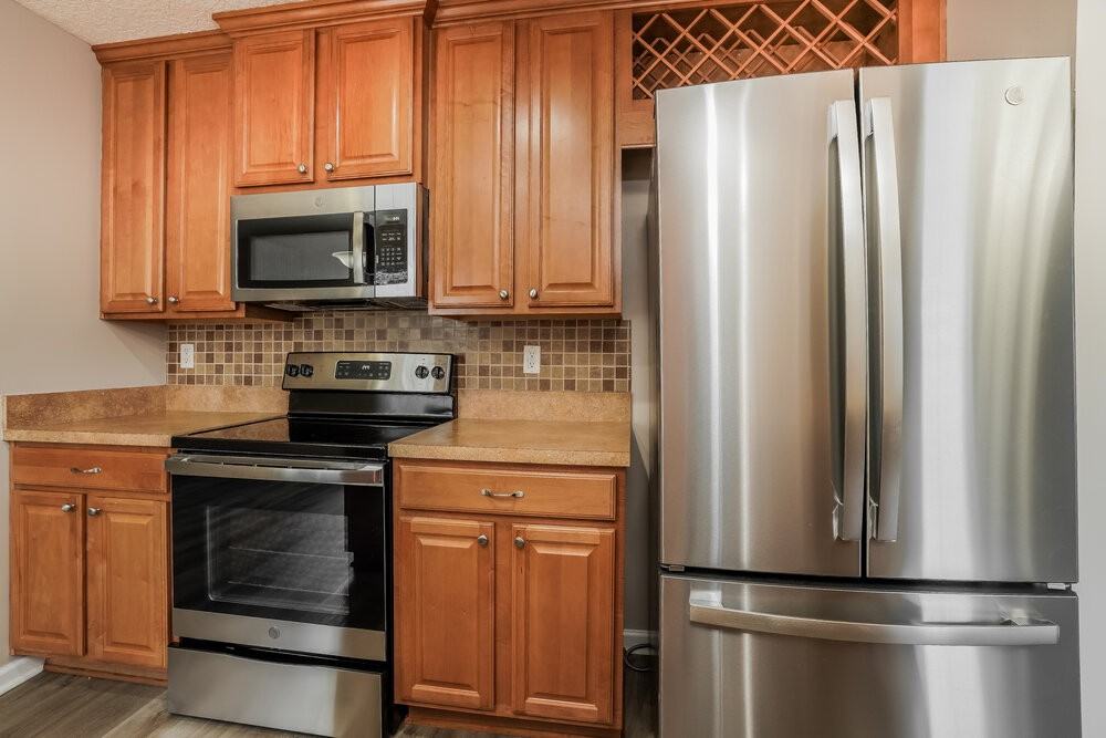 3899 Pebble Brooke Cir - Photo 6 of 16