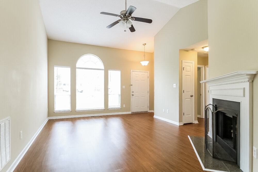 504 Heathwick Dr - Photo 4 of 16