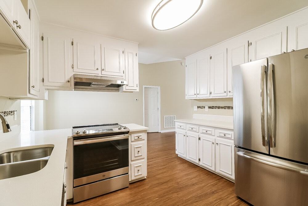 504 Heathwick Dr - Photo 7 of 16