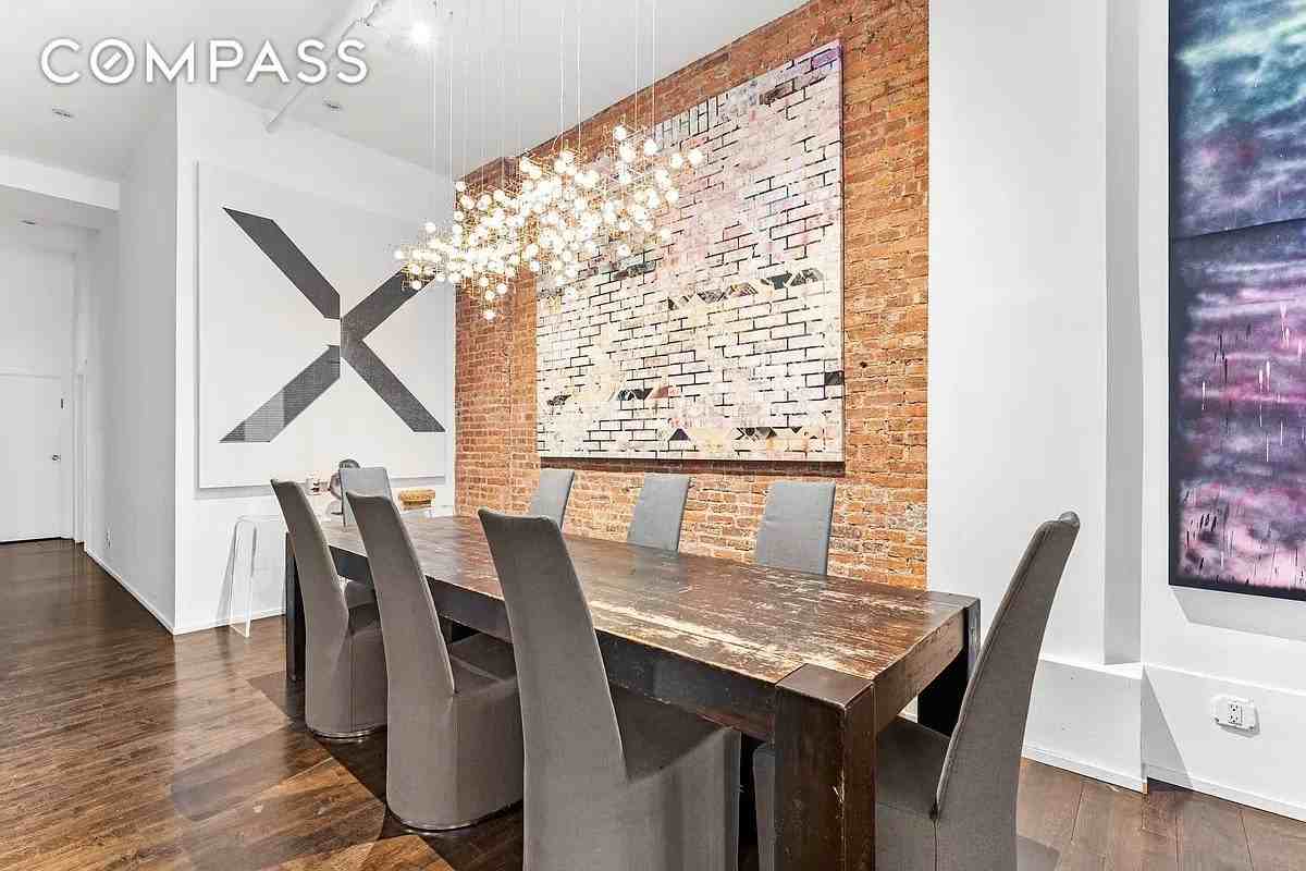 20 E 17th St #3 - Photo 5 of 11