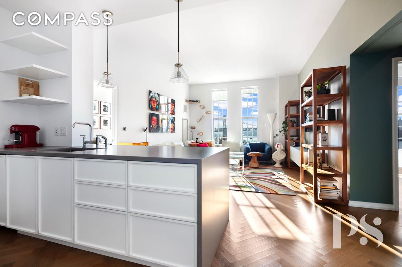 184 Kent Ave #B611 - Photo 6 of 20