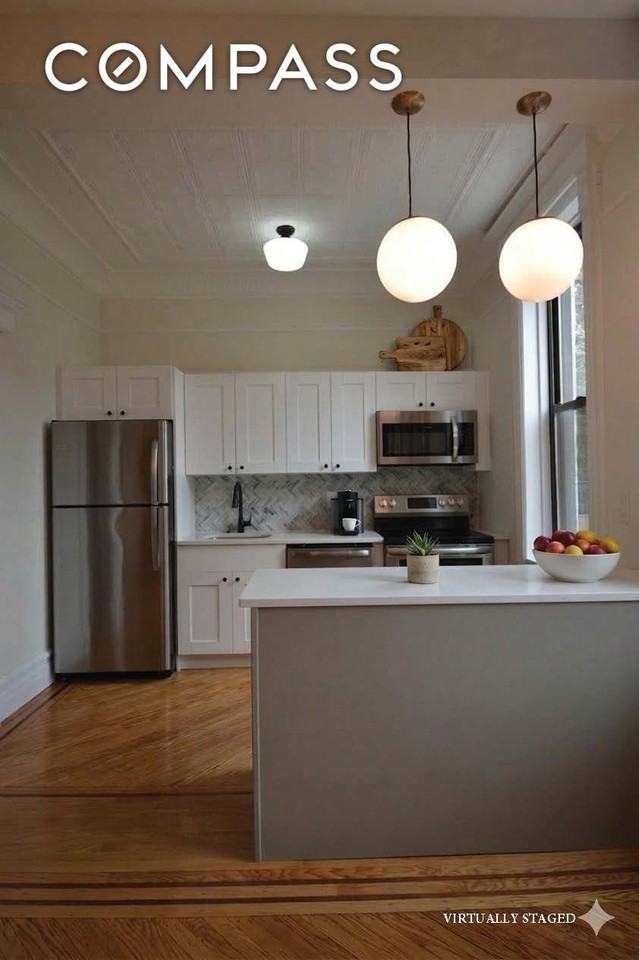 434 55th St #2 - Photo 5 of 15