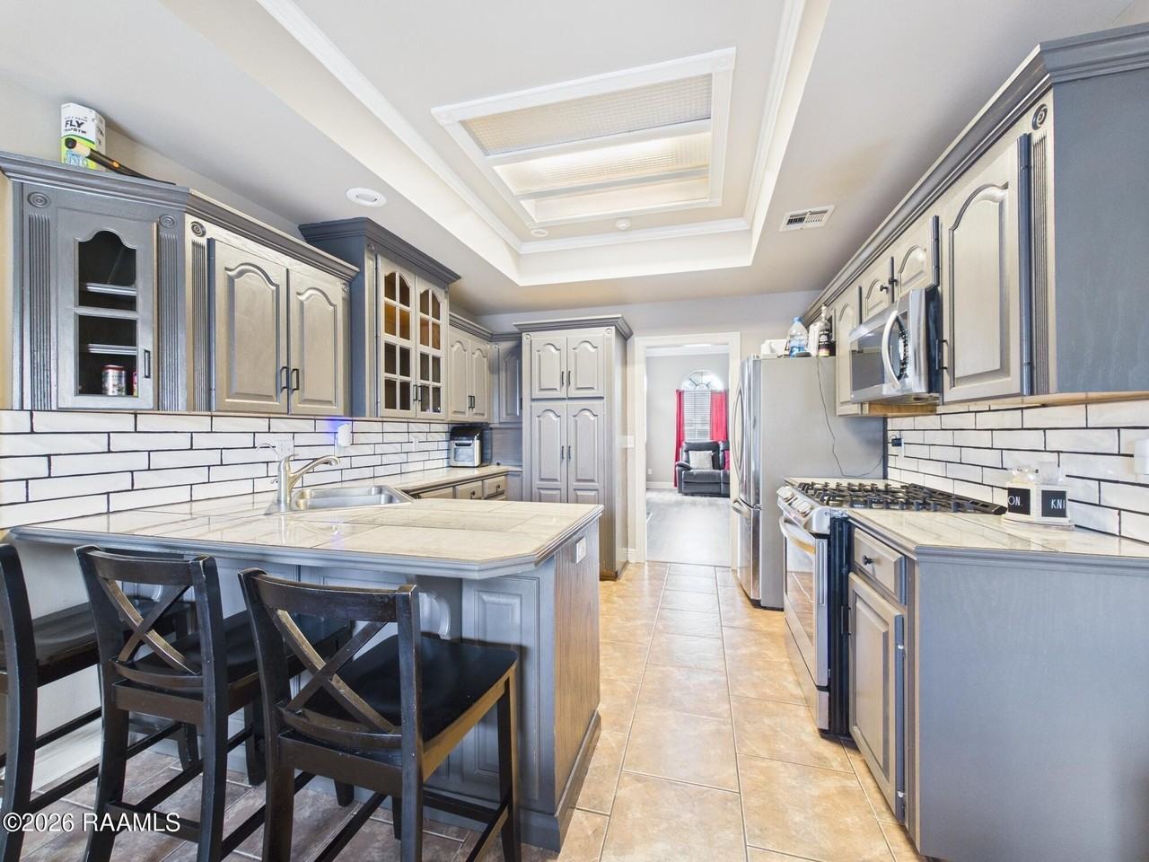 430 Planters Row - Photo 6 of 29